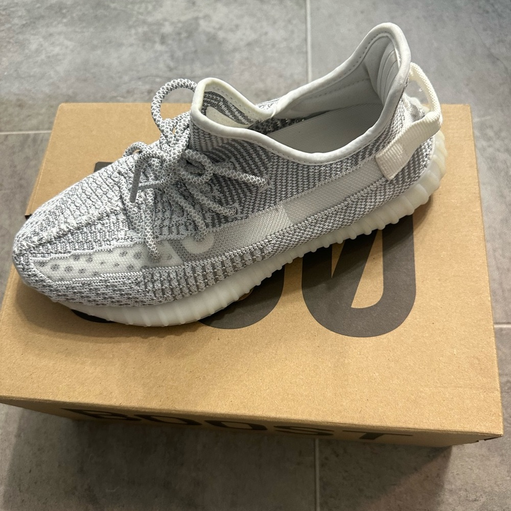 Authentic Adidas Yeezy 350 V2 - worn once